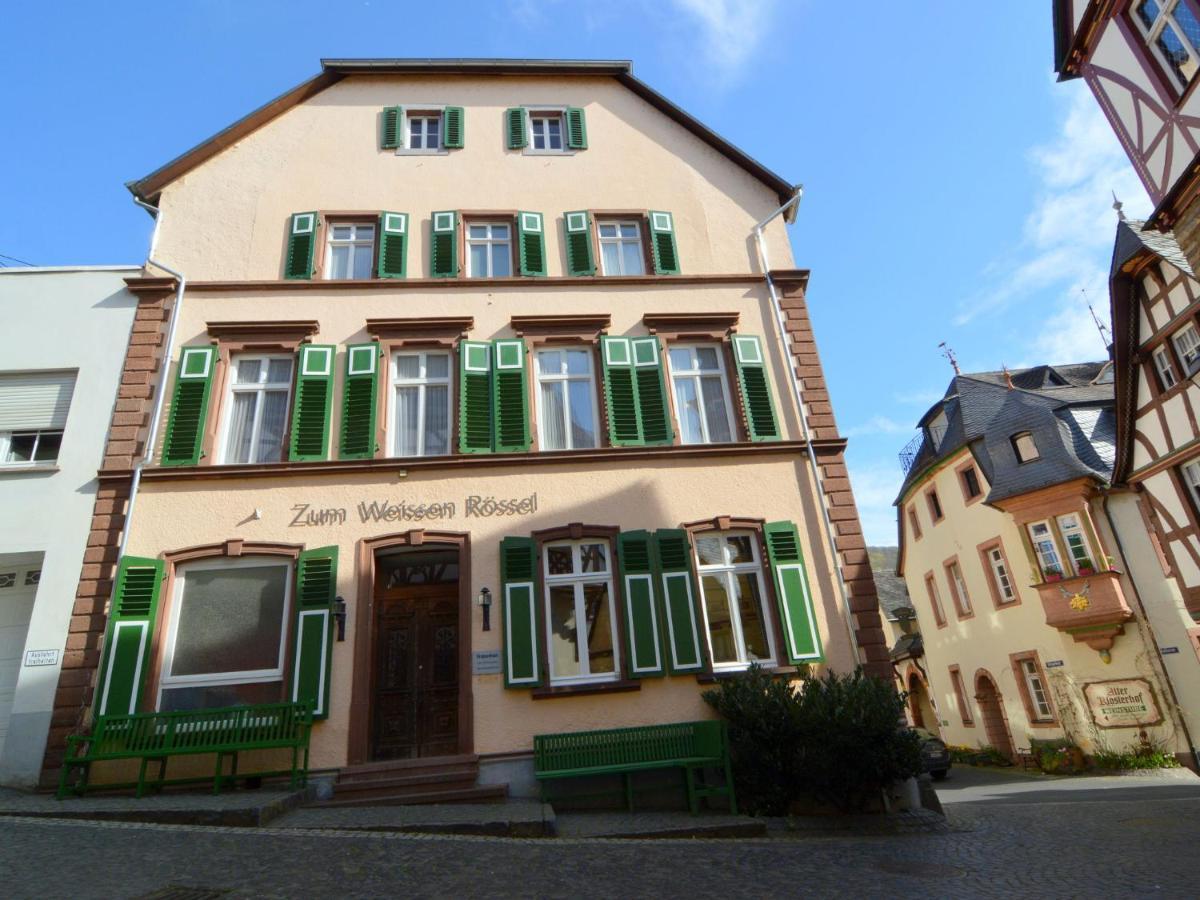 Classy Holiday Home In Uerzig Near Forest Chambre photo