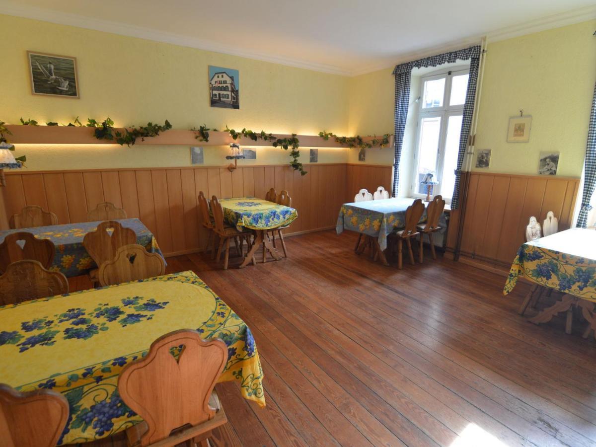 Classy Holiday Home In Uerzig Near Forest Chambre photo